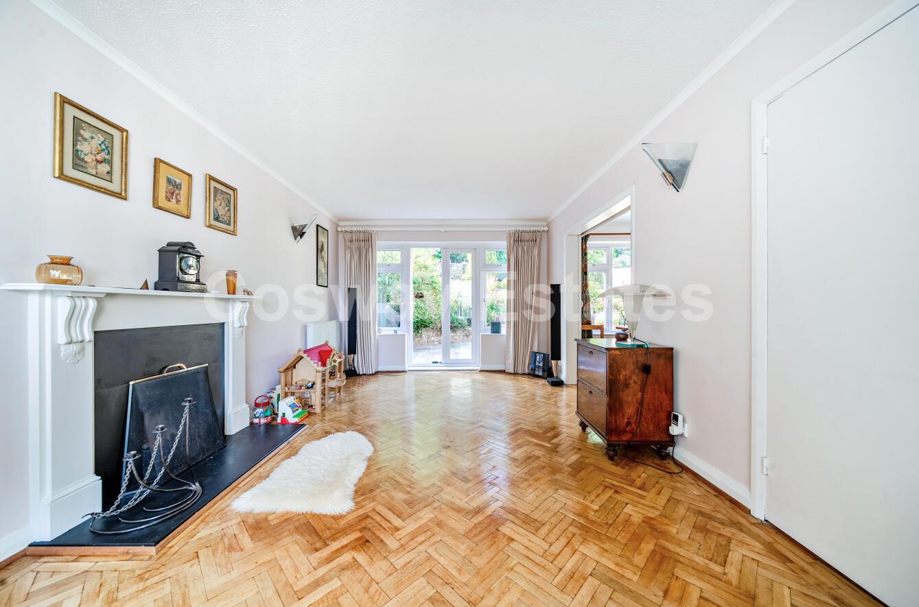 Wise Lane, Mill Hill, NW7, London